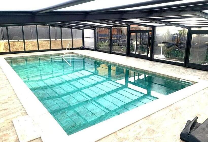 فندق Albergo Luisss