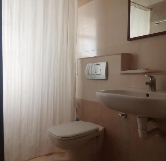 Kohinoor Hotels