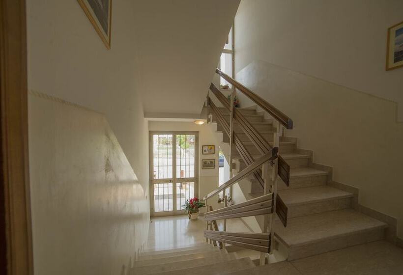 ホテル Santa Maria