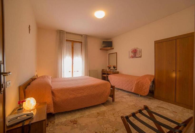 ホテル Santa Maria