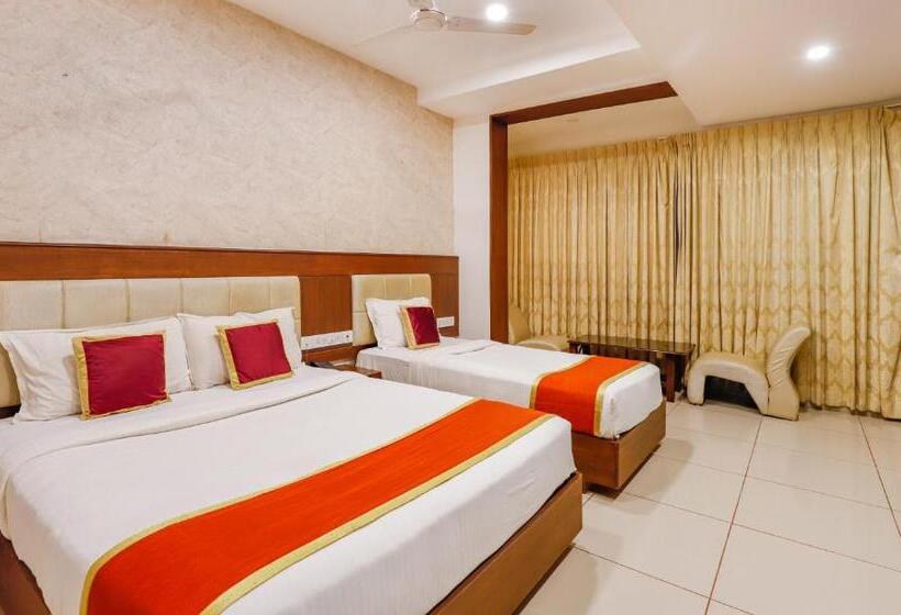 هتل The Mount City Near Us Consulate