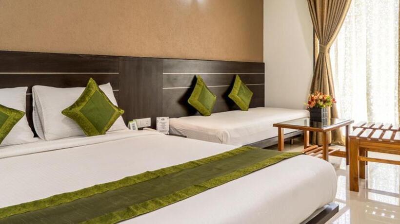 Pushpak Resort
