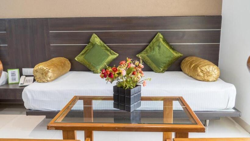 Pushpak Resort