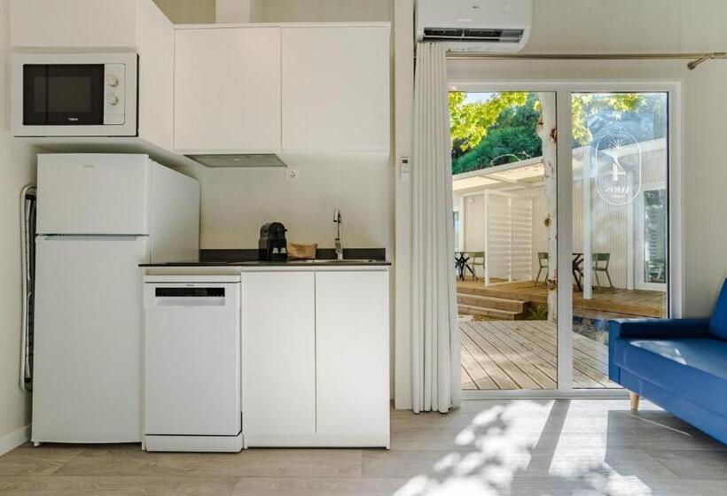 فندق Costa Del Sol Glamping Village