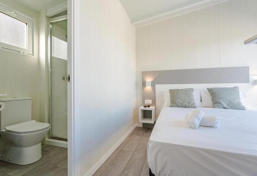 فندق Costa Del Sol Glamping Village