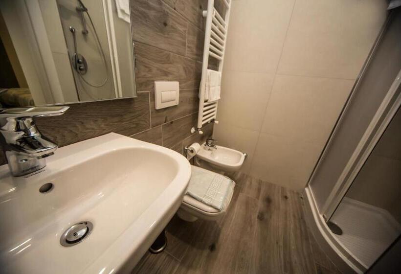B&b Corte Sul Naviglio Cin I T 0 1 5 0 7 0 C 1 3 X U I L Q C V