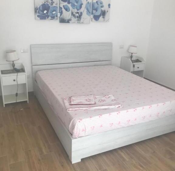 تختخواب و صبحانه Casa Riri