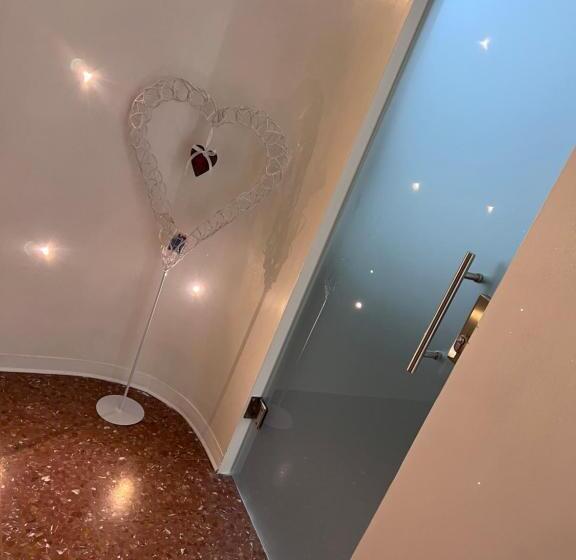 تختخواب و صبحانه Casa Riri