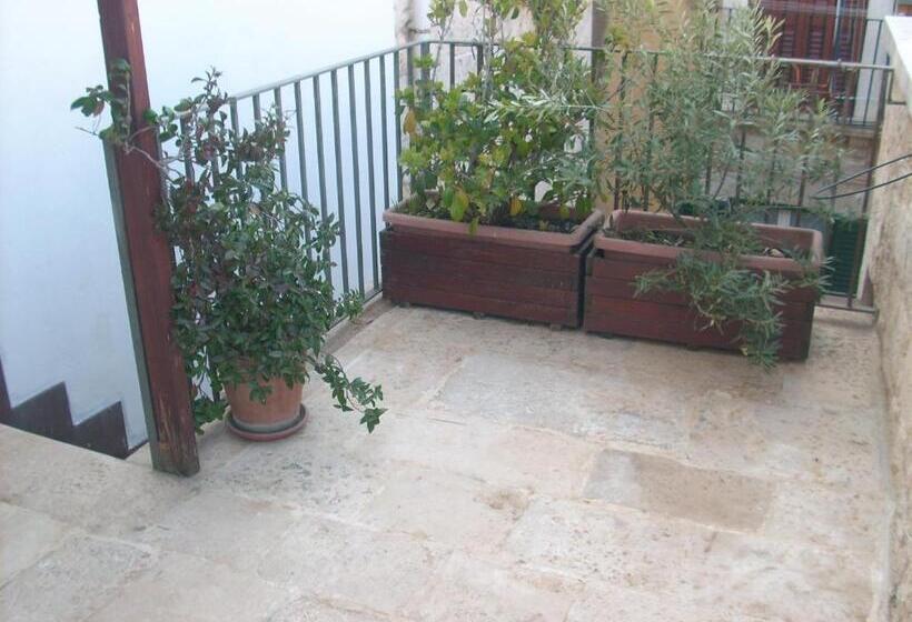 ベッドアンドブレックファースト Centro Storico Suites Giovinazzo