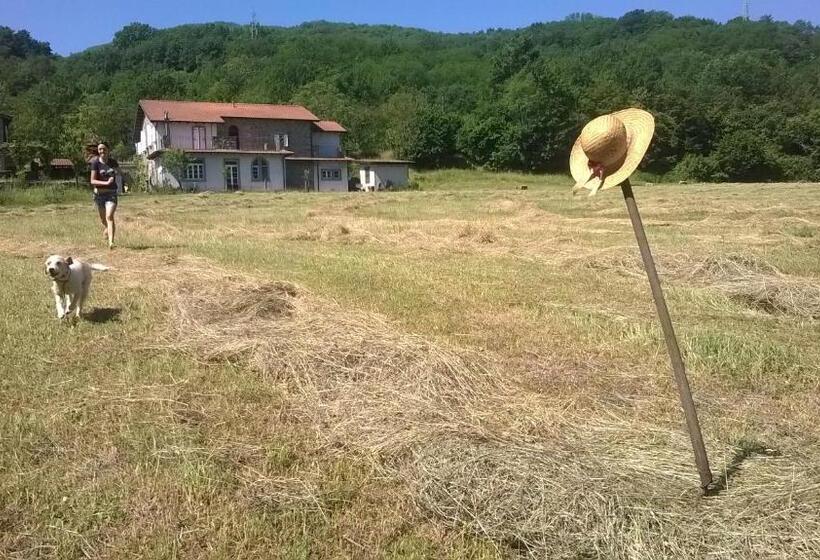 ベッドアンドブレックファースト Locanda Di Campagna