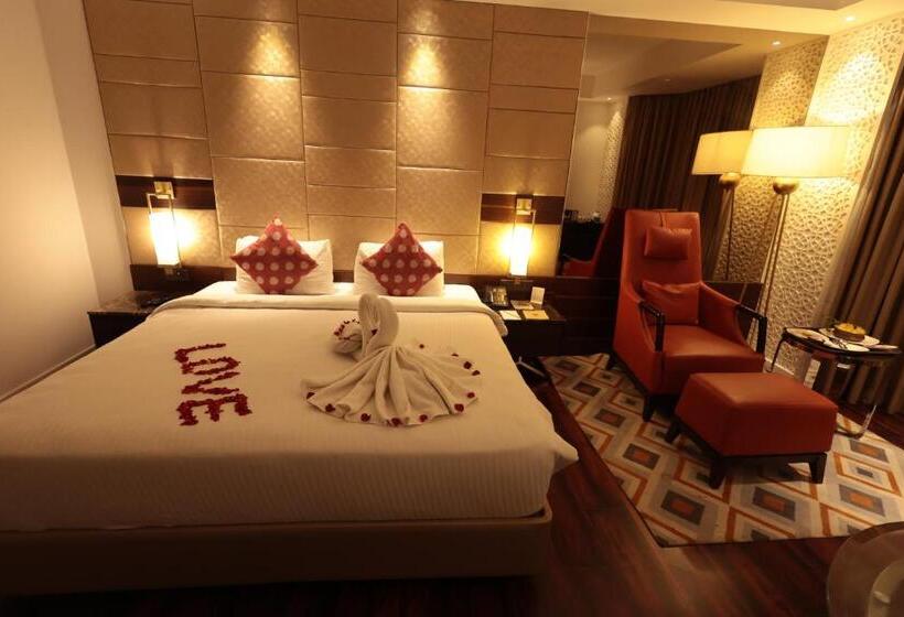 ホテル Cenneys Gateway