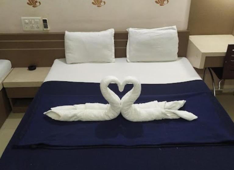 فندق Divya Jyot Residency Bhuj