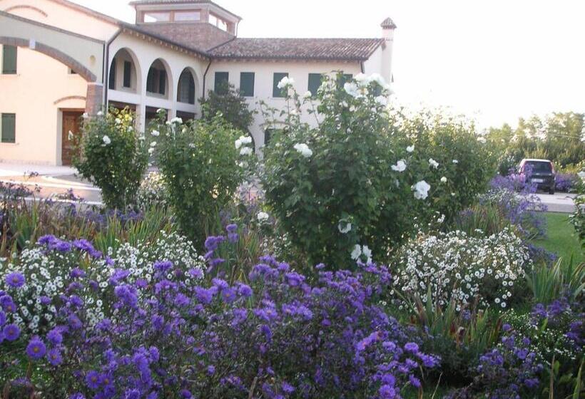 مبيت وإفطار Agriturismo Due Torri