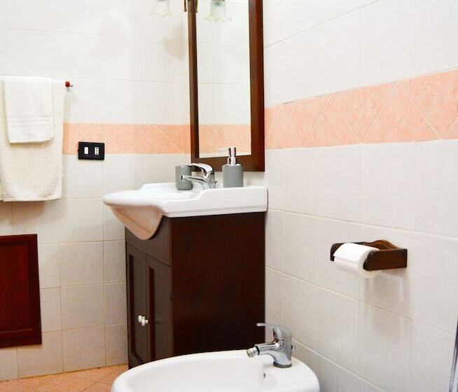 تختخواب و صبحانه Brunelli Residence