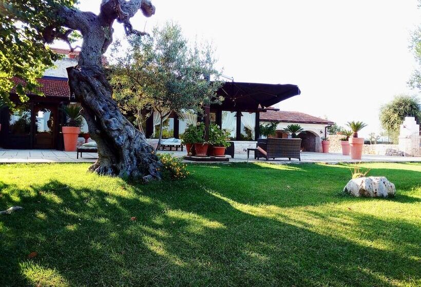 تختخواب و صبحانه Agriturismo Masseria Alberotanza