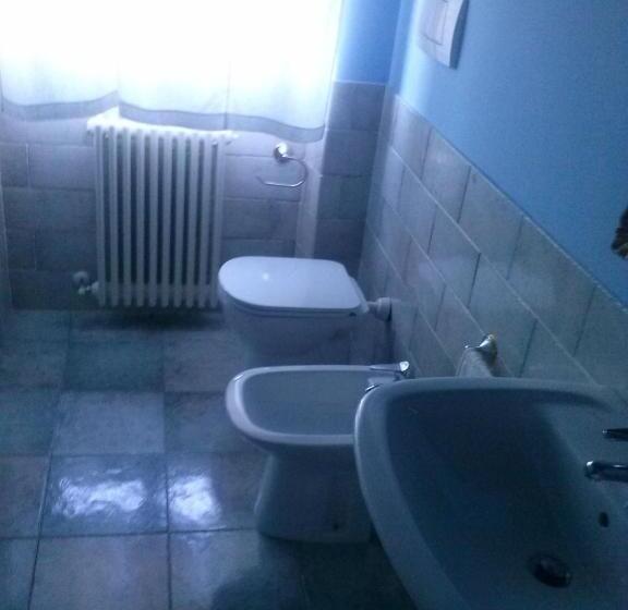 مبيت وإفطار Villarondanella