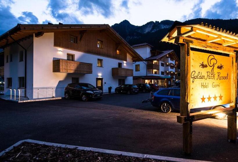 فندق Golden Park Resort