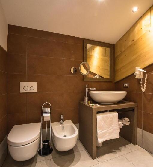 فندق Golden Park Resort