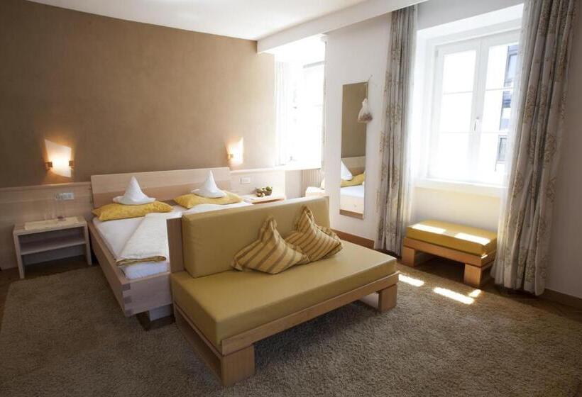 هتل Villa Freiheim