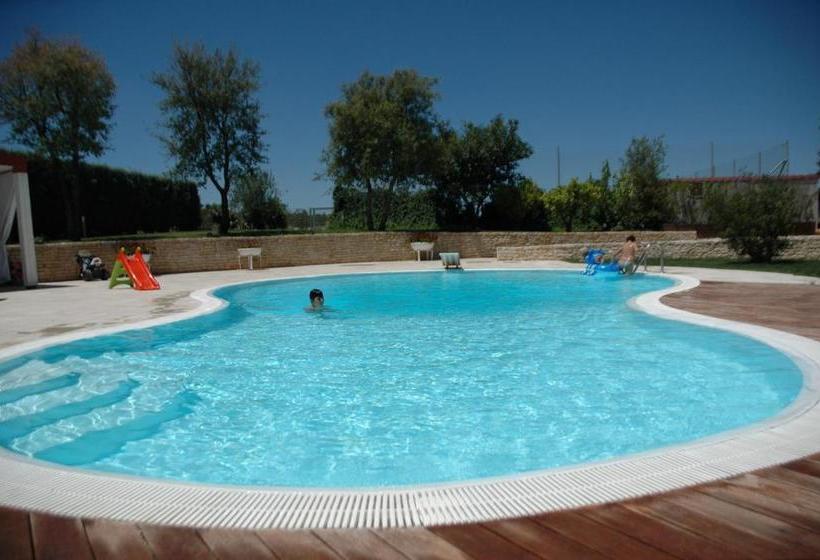تختخواب و صبحانه Alfieri Cottage