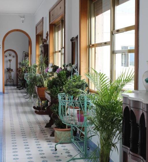 ベッドアンドブレックファースト Casa Prunilla