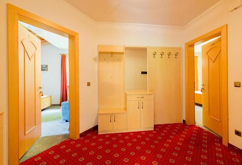 مبيت وإفطار Garni Bergland