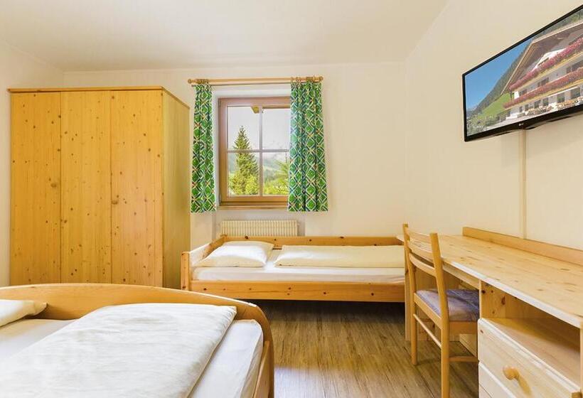 مبيت وإفطار Garni Bergland