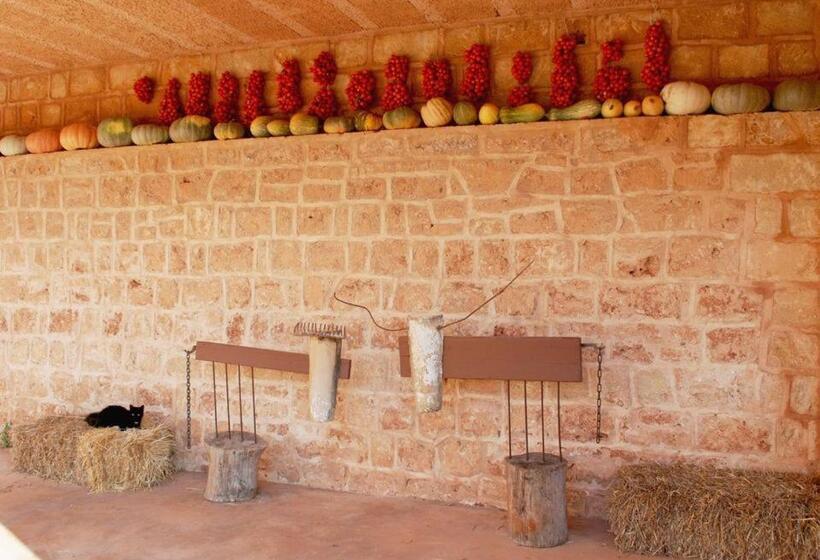 مبيت وإفطار Masseria Galatea Agriturismo