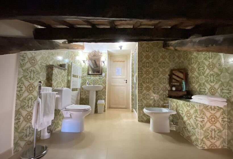 Bed and Breakfast Vesconte Residenza D'epoca Dal 1533
