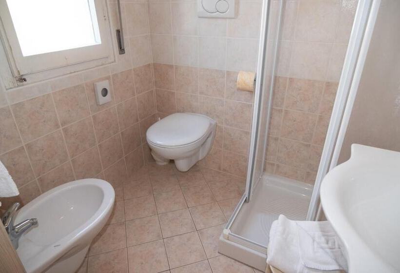 فندق Cormoran Riccione