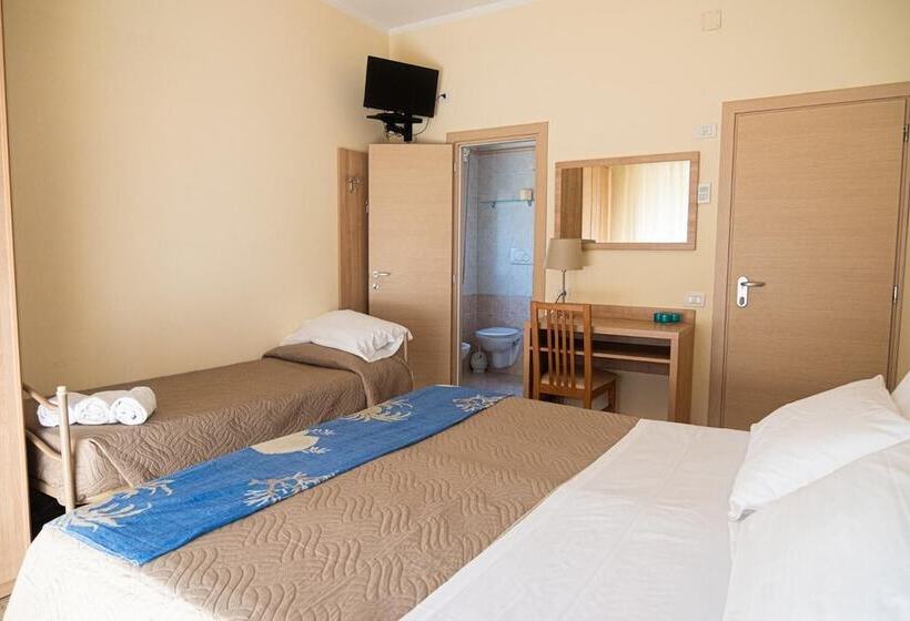 فندق Cormoran Riccione