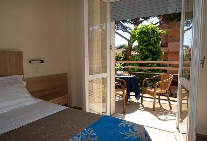 فندق Cormoran Riccione