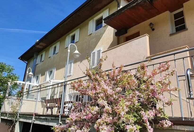 ホテル Gasthof Mondschein