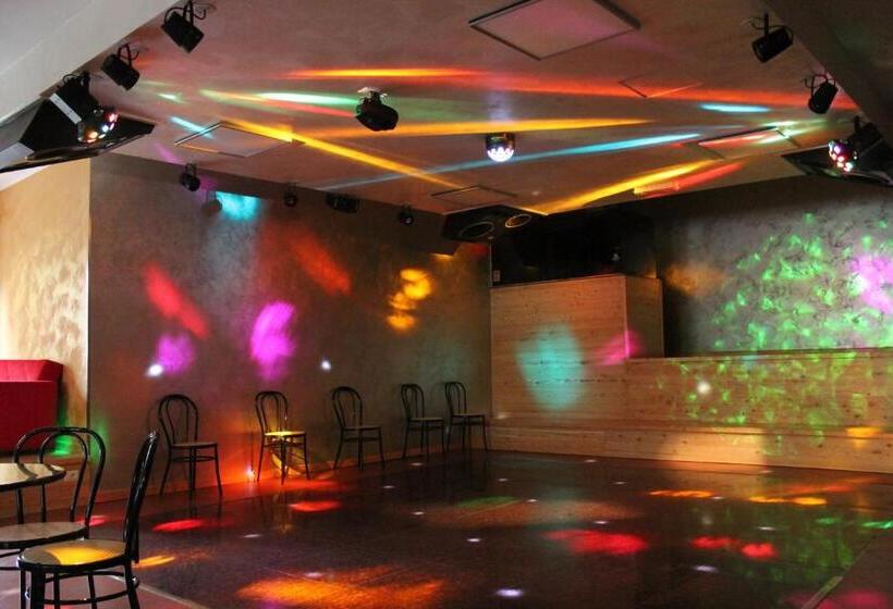 فندق Ristorante La Rosa