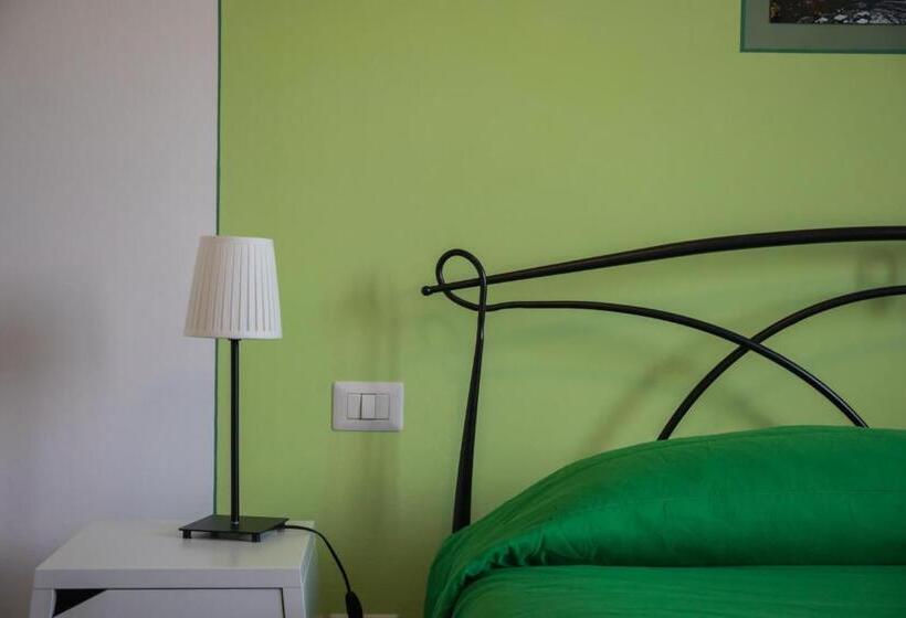 B&b Cento Passi Dalle Mura