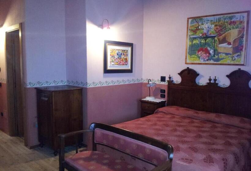 ベッドアンドブレックファースト Casa Del Contrabbandiere