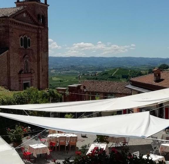 مبيت وإفطار Foresteria Ristorante Conti Roero