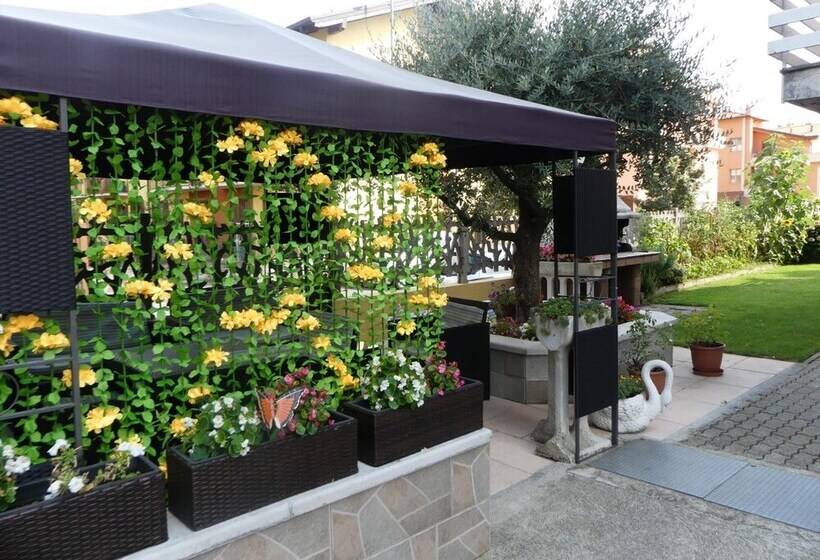 민박 I Fiori Di Malpensa