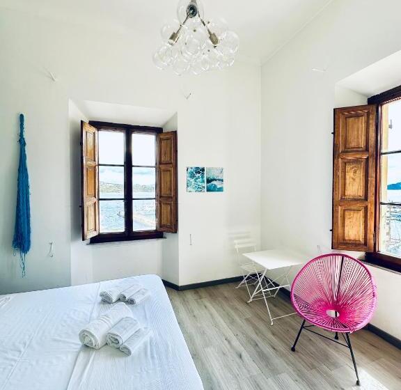 مبيت وإفطار La Siesta
