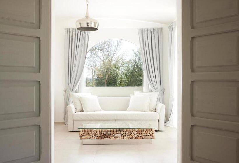 تختخواب و صبحانه Leonardo Trulli Resort