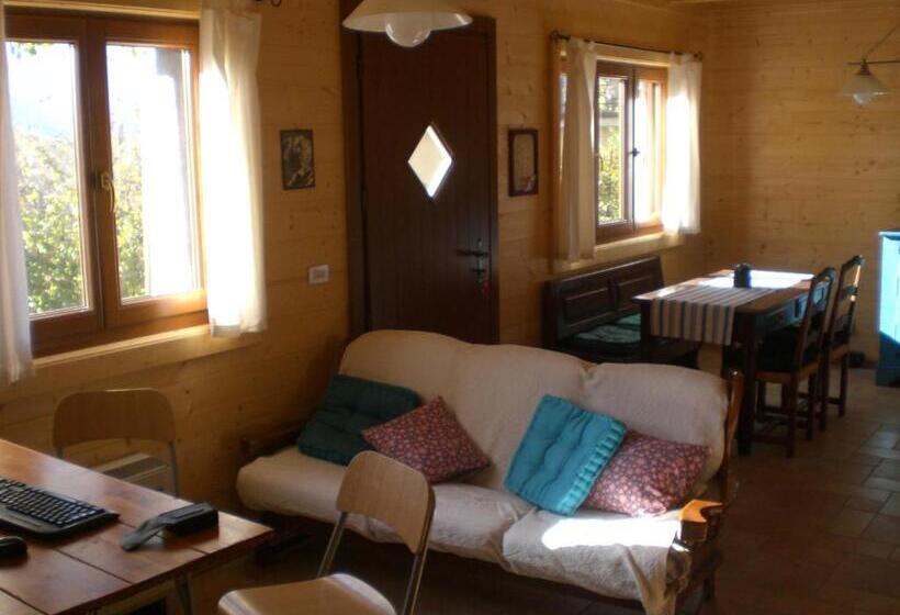 مبيت وإفطار Pera Rionda