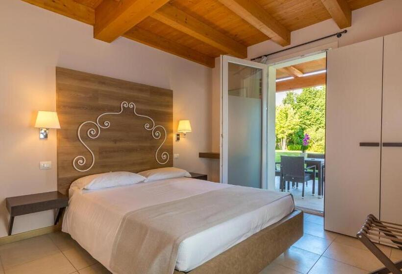 تختخواب و صبحانه Agriturismo Corte Aurea