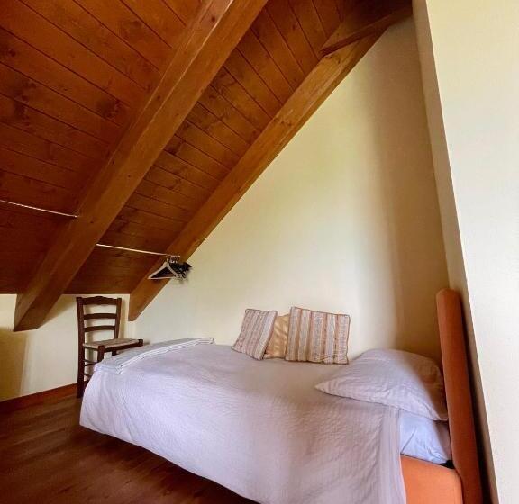 مبيت وإفطار Casa Brencio