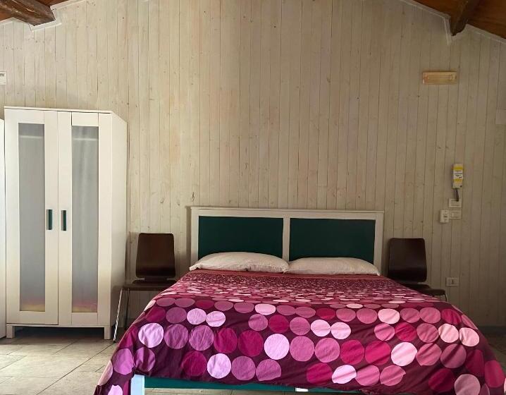 تختخواب و صبحانه Pikaret Bed&breakfast