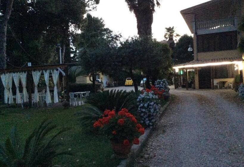 مبيت وإفطار Villa Berghella