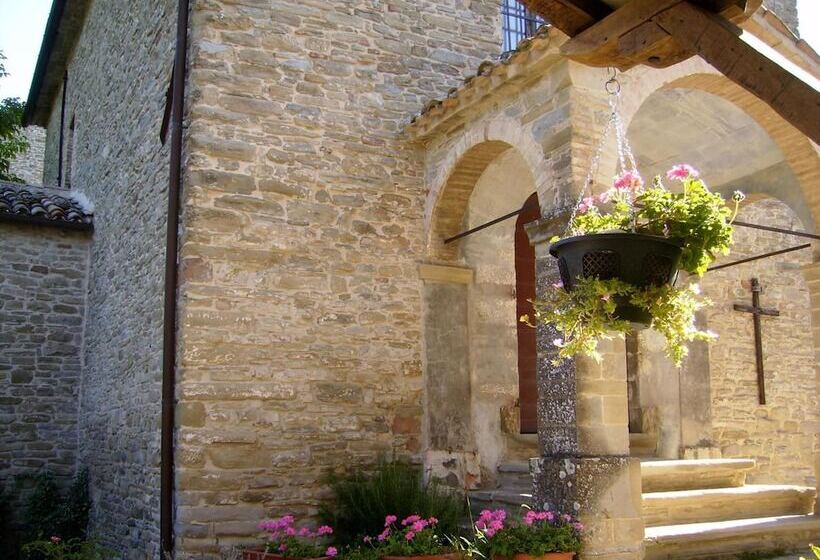 فندق Agriturismo Biologico Castello Della Pieve