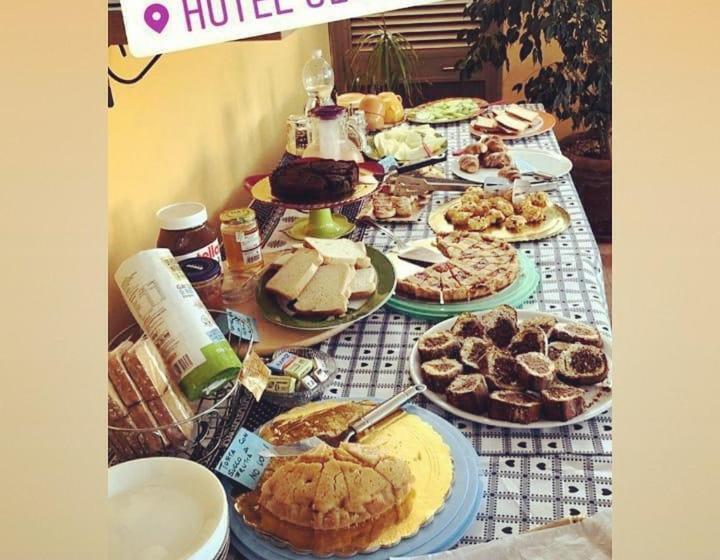 فندق Cecco Di Nara