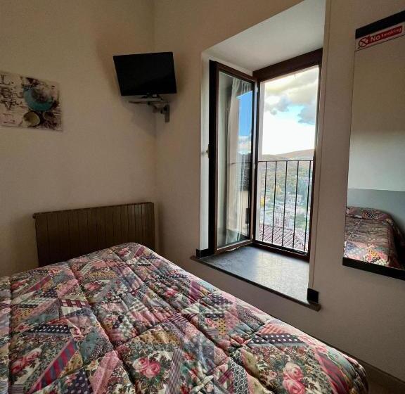 בית מלון כפרי Centrale