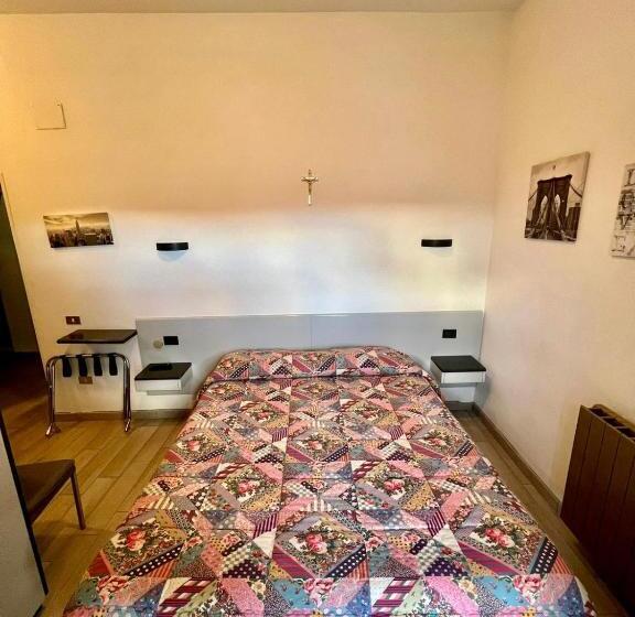 בית מלון כפרי Centrale