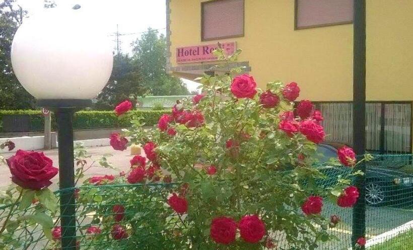 בית מלון כפרי Rosy